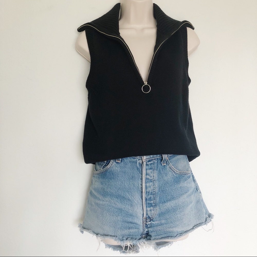 Black Knit Sleeveless Top
